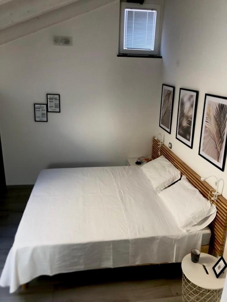 The Sweet Attic Room - De Vivo Realty Meta Di Sorrento Exterior foto